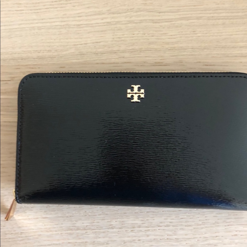 Tory Burch Wallet